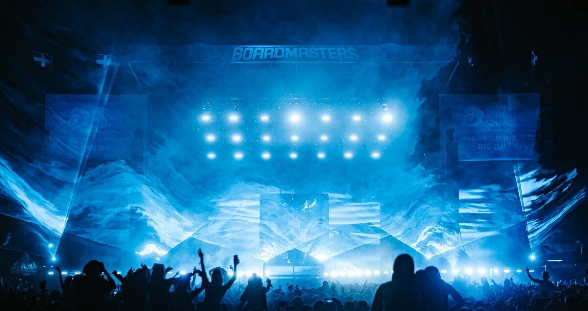 Boardmasters stage with visuals and crowd dancing - credits Boardmasters - Boardmasters 2024 - Lineupping.com