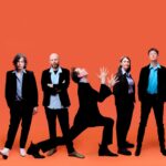 Franz Ferdinand band members standing up - credits by Franz Ferdinand - Clockenflap Festival 2025 - Lineupping.com