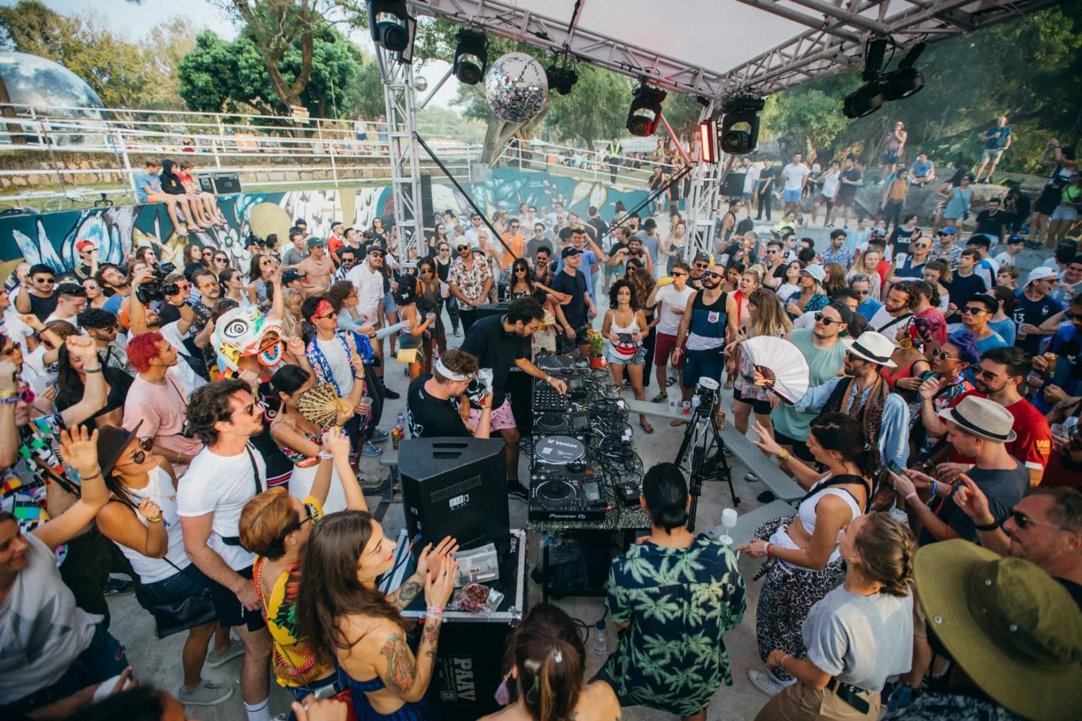 View of people partying at Shi Fu Miz Festival - credits Shi Fu Miz - Shi Fu Miz Festival 2026 - Lineupping.com